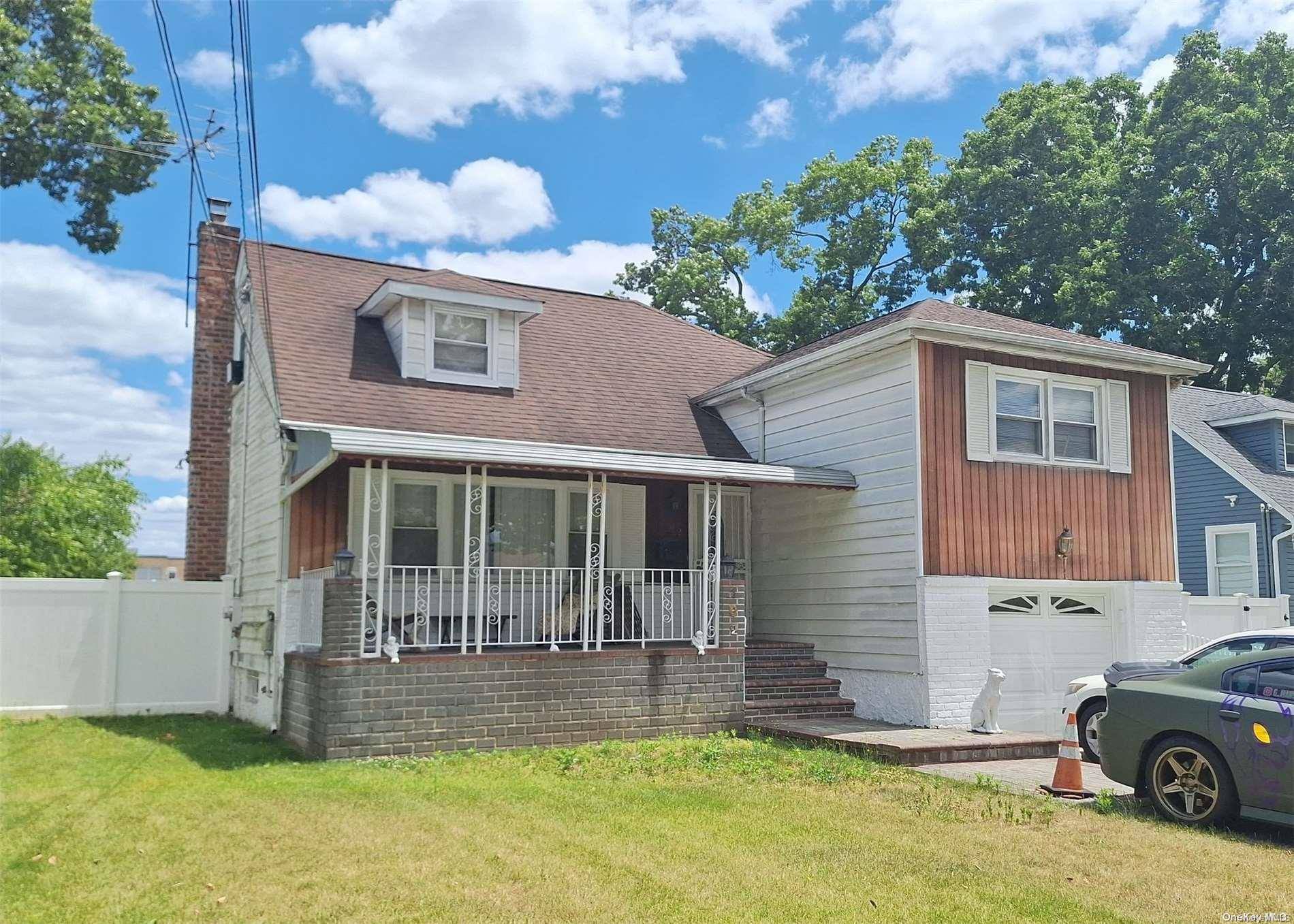 Roosevelt, NY 11575,102 Hausch BLVD