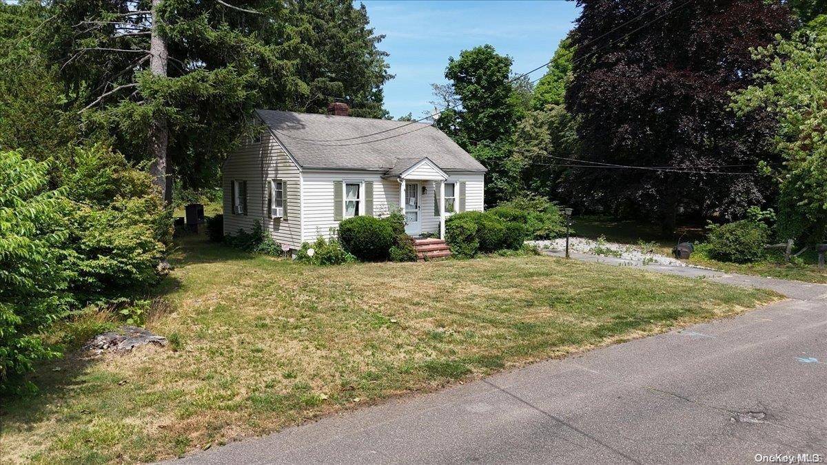 Melville, NY 11747,6 Pineridge ST