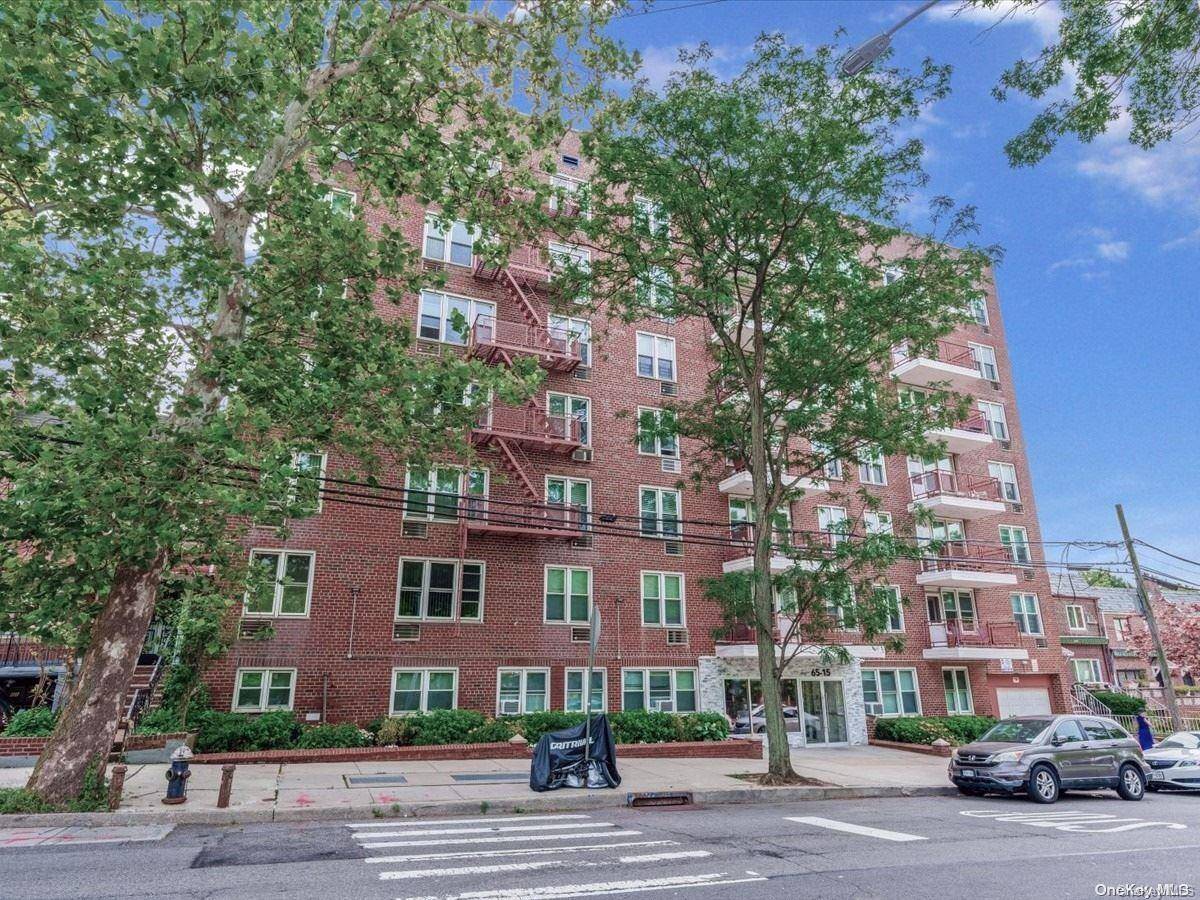 Rego Park, NY 11374,65-15 Alderton ST #1A