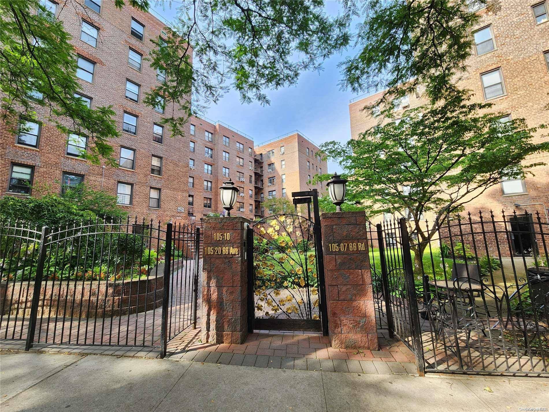 Forest Hills, NY 11375,10520 66 Ave #3c