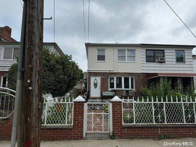 South Ozone Park, NY 11420,109-77 135th ST