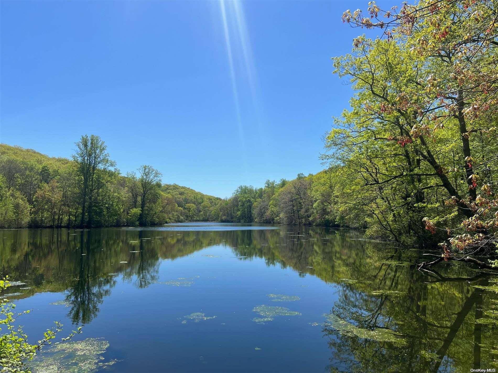 Cold Spring Harbor, NY 11724,428 D Harbor RD