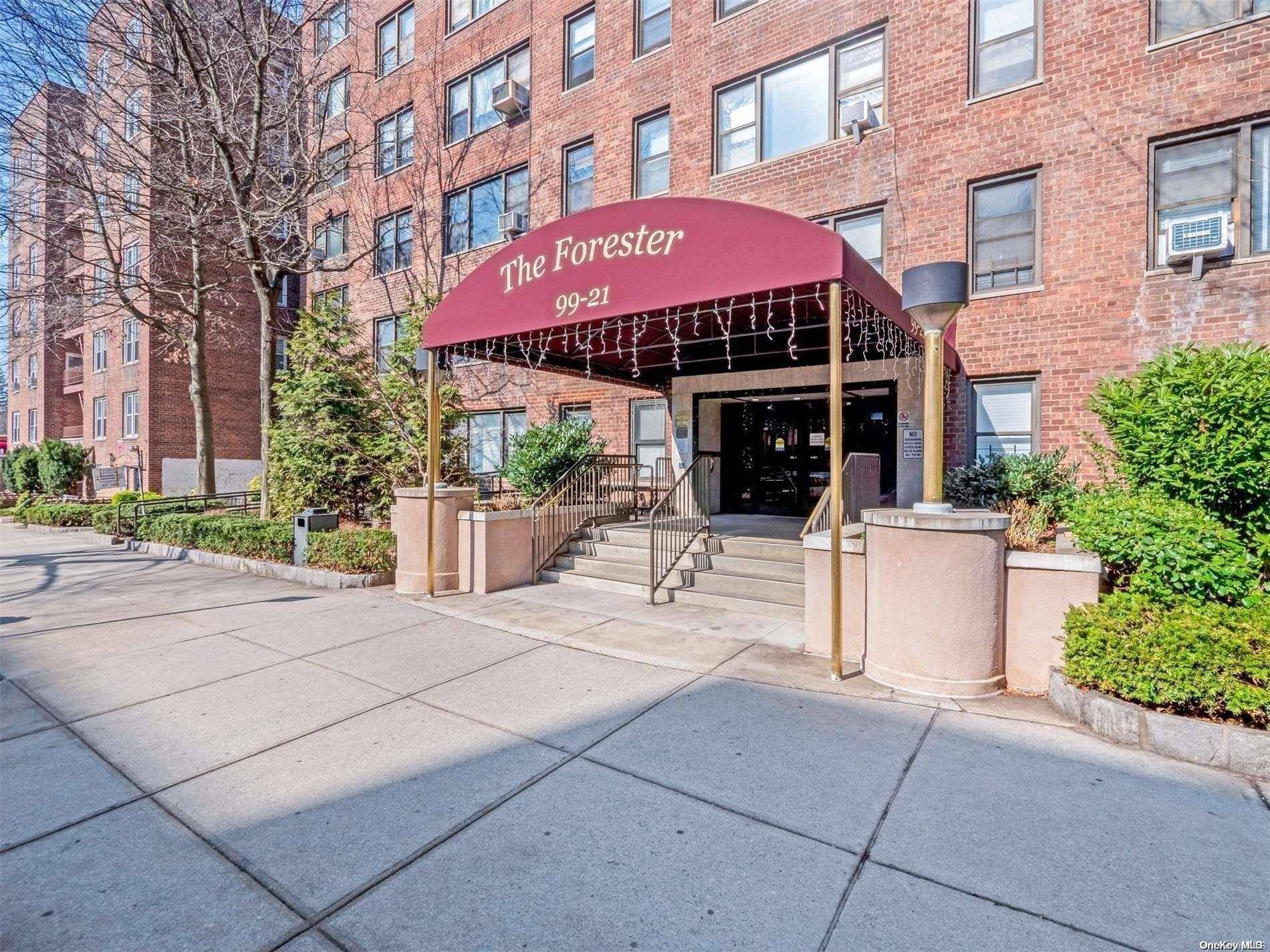 Forest Hills, NY 11375,99-21 67th RD #5F