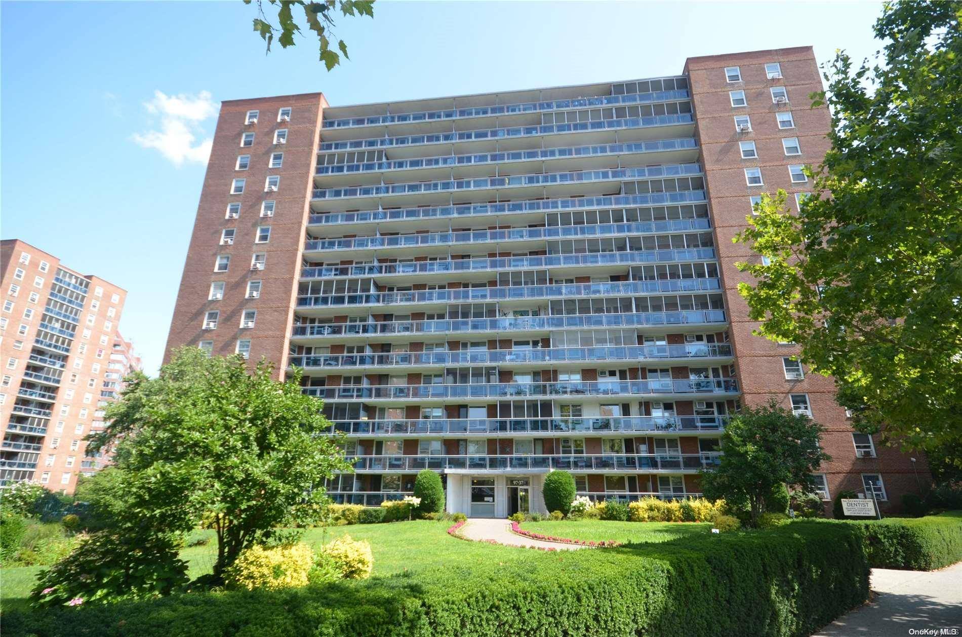 Rego Park, NY 11374,97-37 63 RD #12M