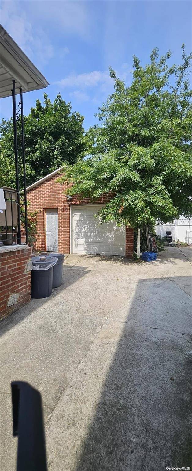 Corona, NY 11368,45-03 97th PL