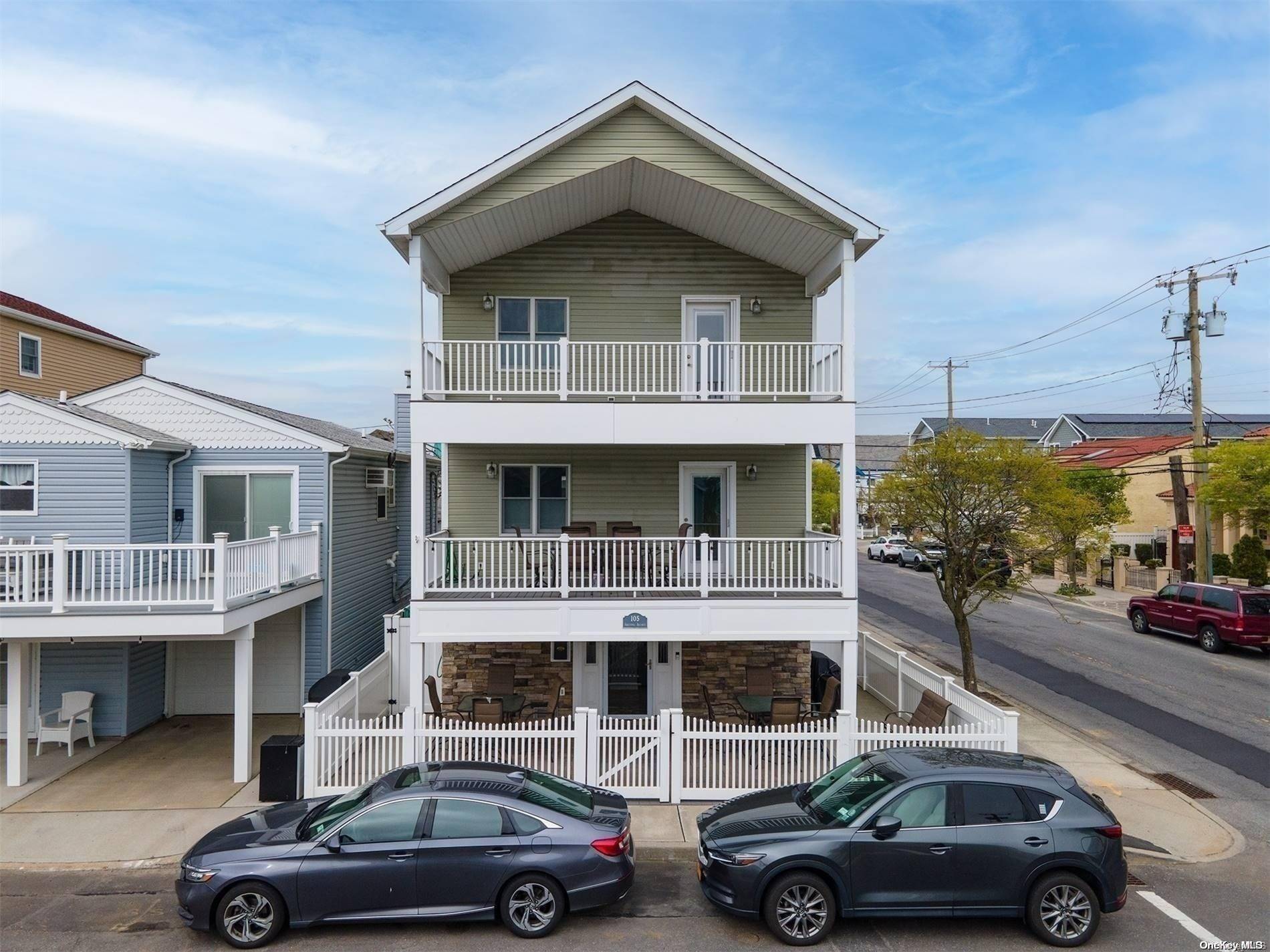 Long Beach, NY 11561,105 Arizona AVE