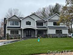 Laurel Hollow, NY 11791,210 Laurel LN