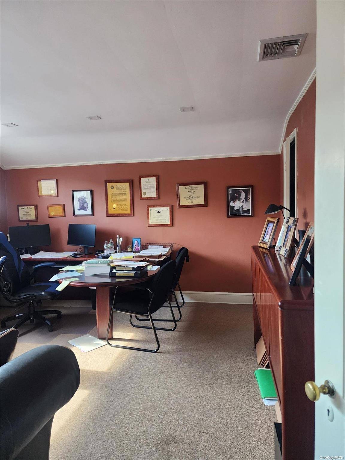 East Islip, NY 11730,130 W Main ST #2