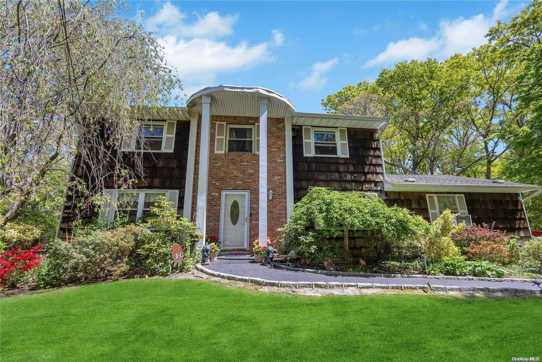 Hauppauge, NY 11788,383 Hoffman LN