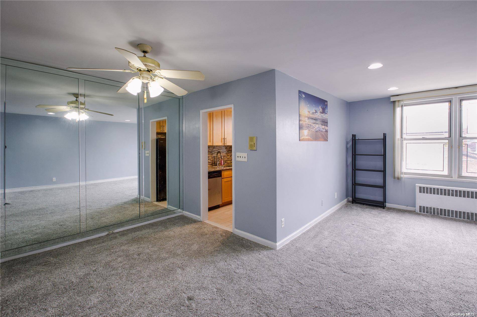 Valley Stream, NY 11581,510 Dubois AVE #B3