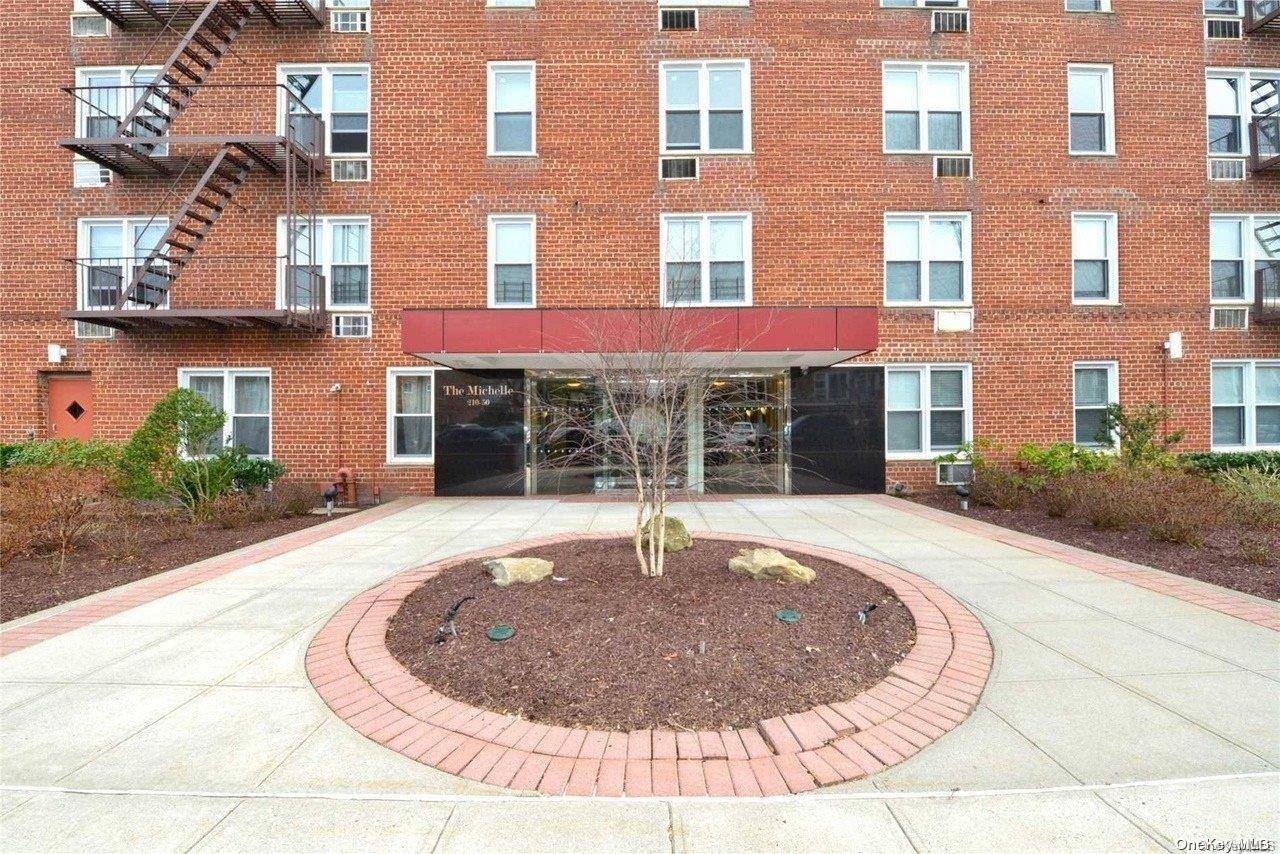 Bayside, NY 11361,210-50 41st Ave #2C