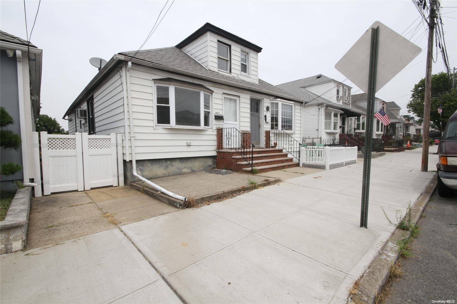 Maspeth, NY 11378,64-17 58th RD