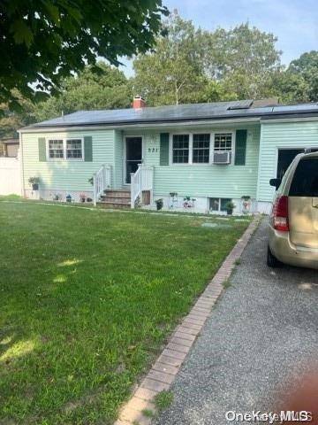 East Patchogue, NY 11772,931 Narragansett AVE