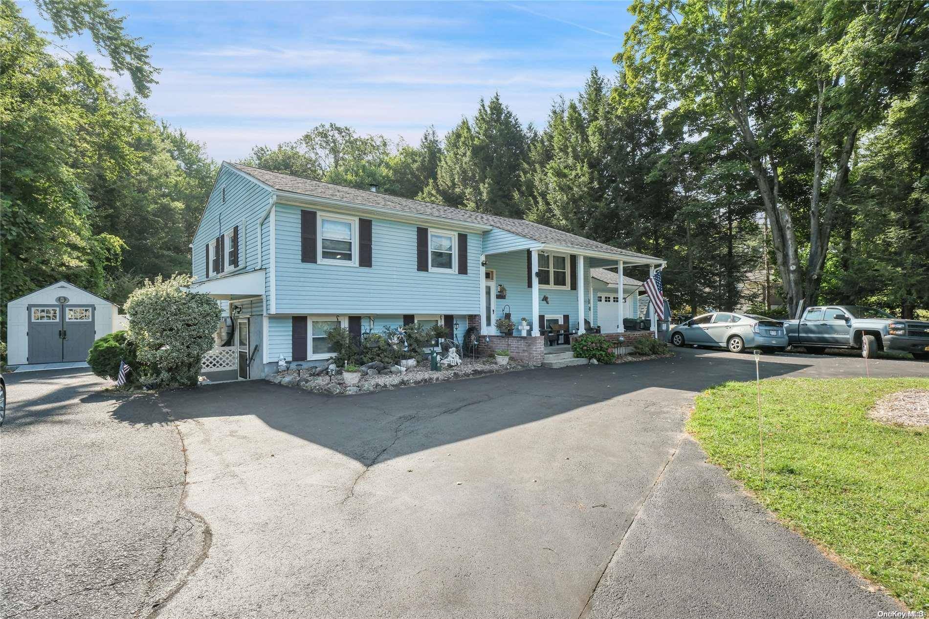 New Paltz, NY 12561,46 S Ohioville RD