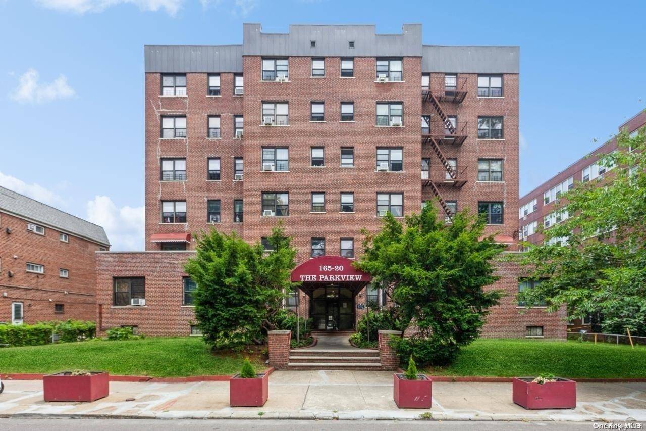 Jamaica, NY 11432,165-20 Highland AVE #603