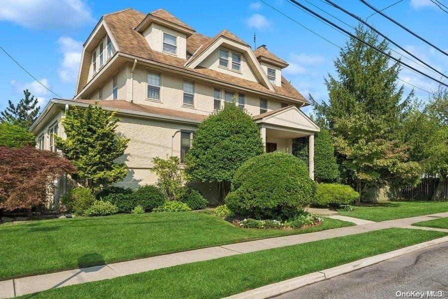 Cedarhurst, NY 11516,485 Arlington RD