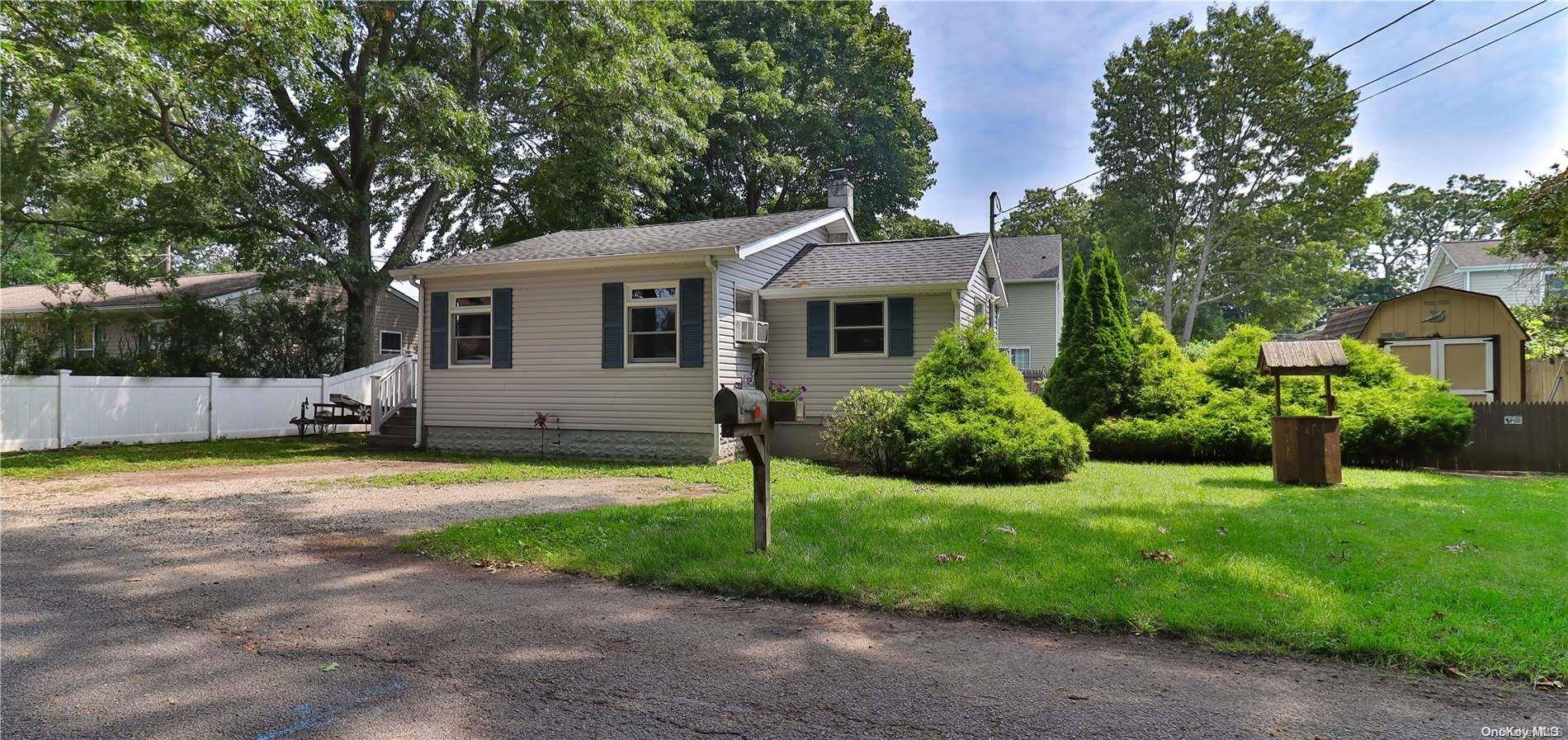 Ronkonkoma, NY 11779,7 Oxford Place