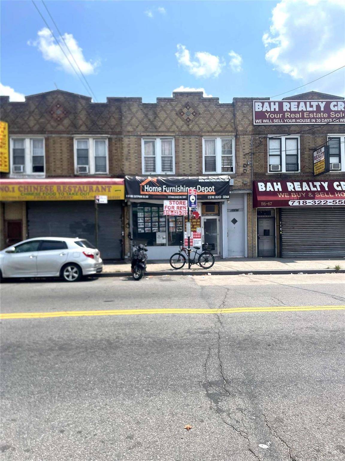 Jamaica, NY 11434,116-65 Sutphin BLVD #1