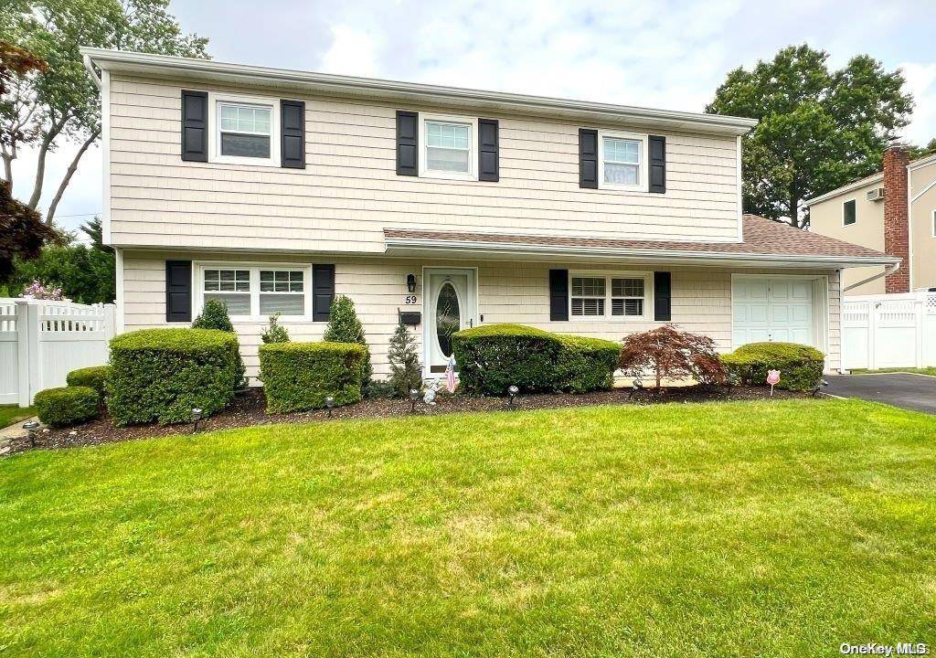 Old Bethpage, NY 11804,59 Crescent DR