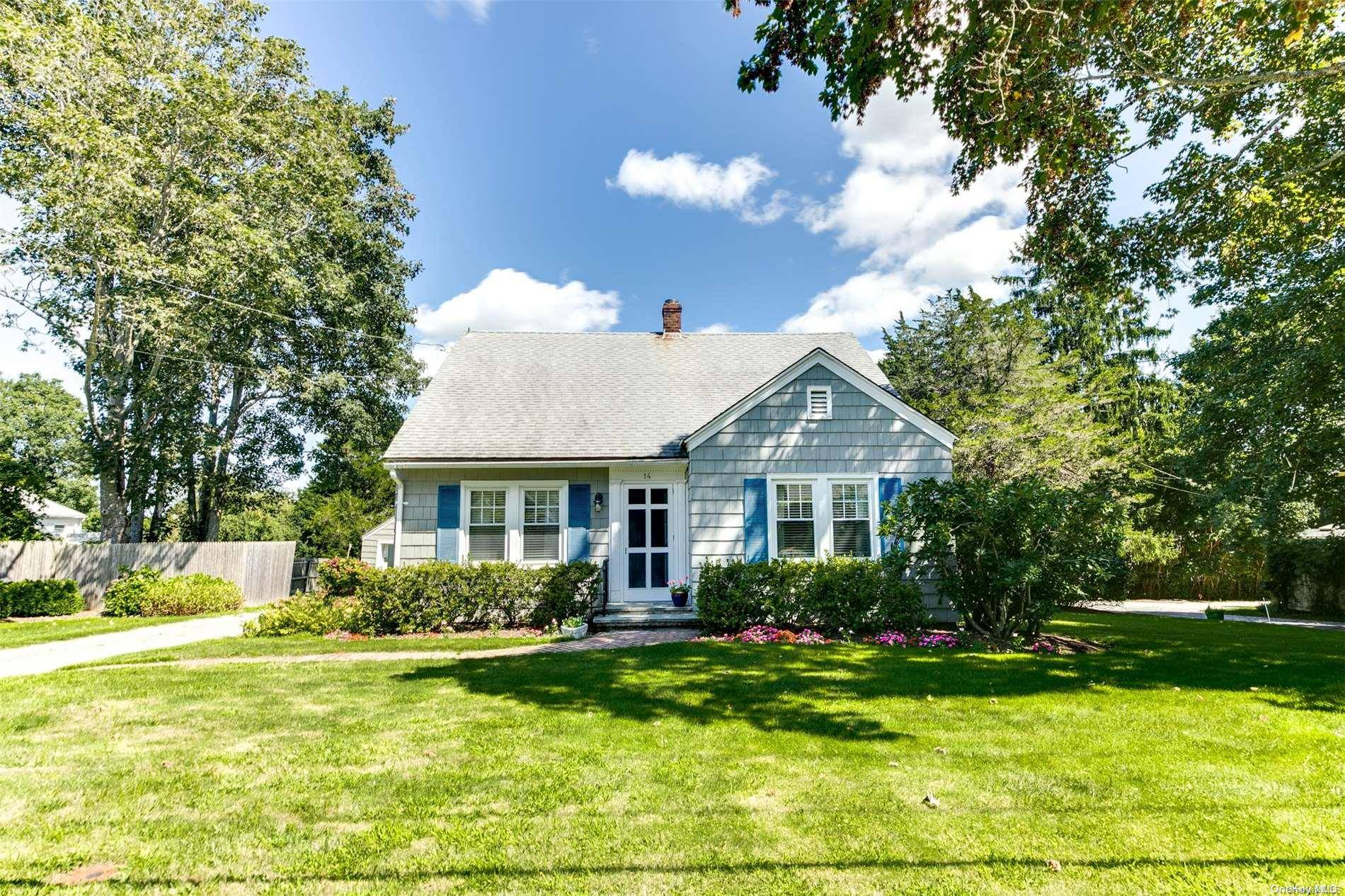 East Hampton, NY 11937,14 Miller LN