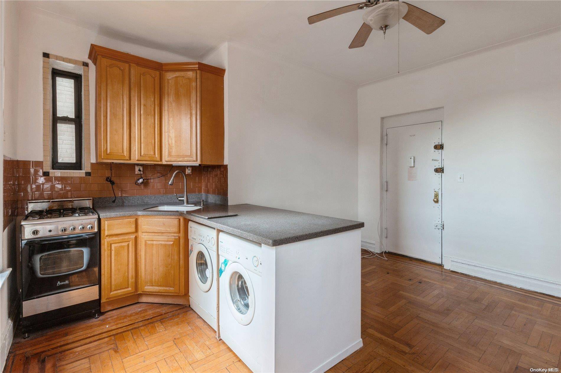 Crown Heights, NY 11225,35 Crown Street #4 H