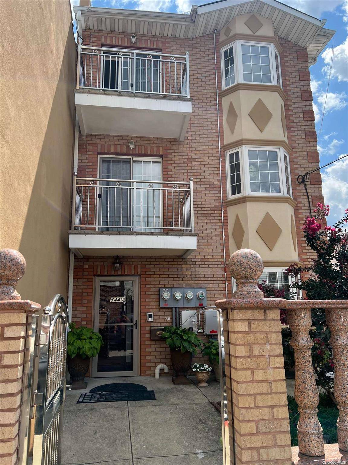 Ozone Park, NY 11416,84-40 102nd AVE #FL 3