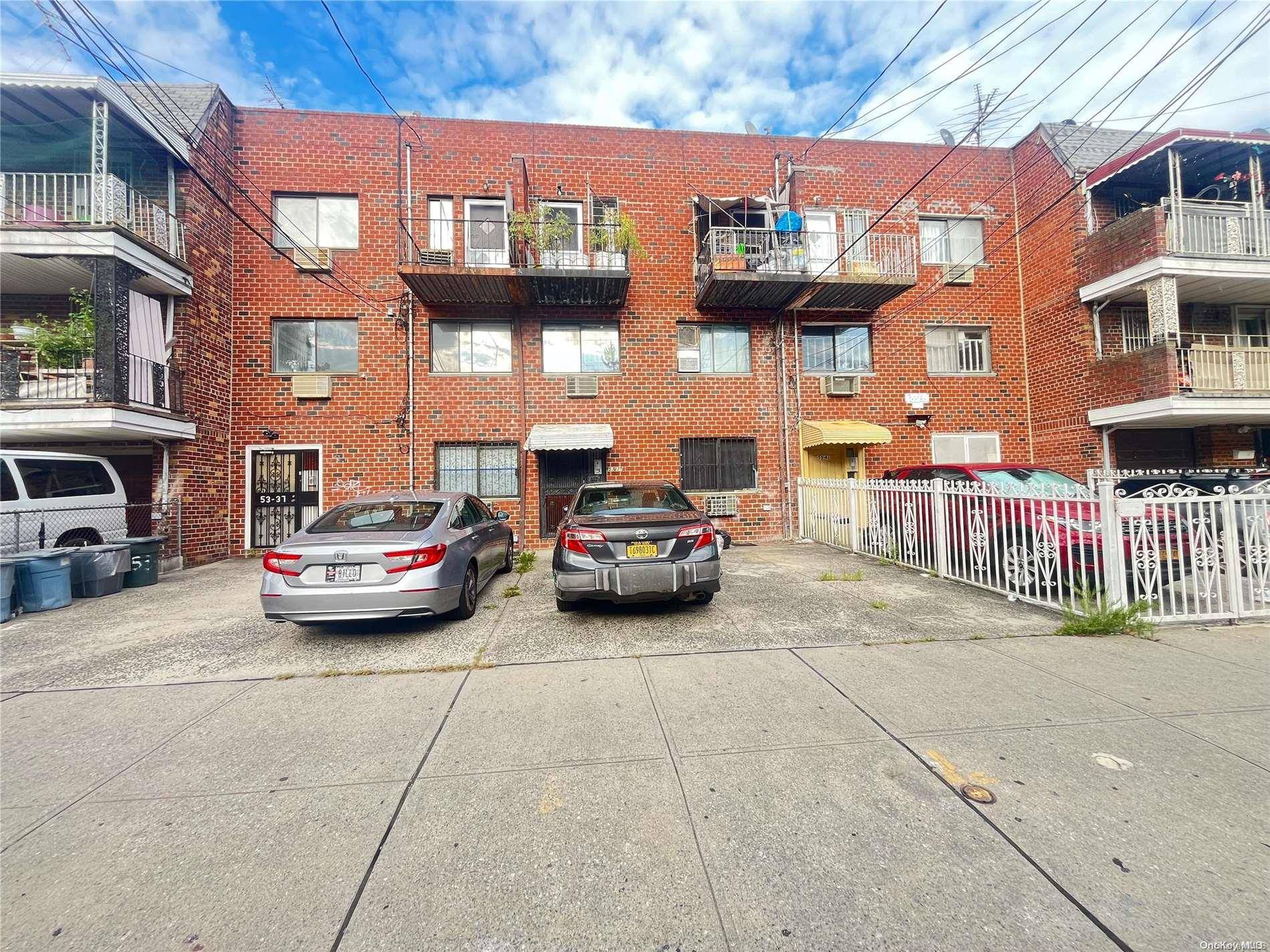 Corona, NY 11368,53-37 97th ST