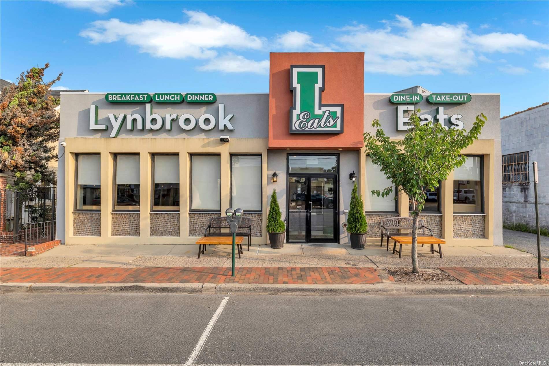 Lynbrook, NY 11563,245 Merrick RD