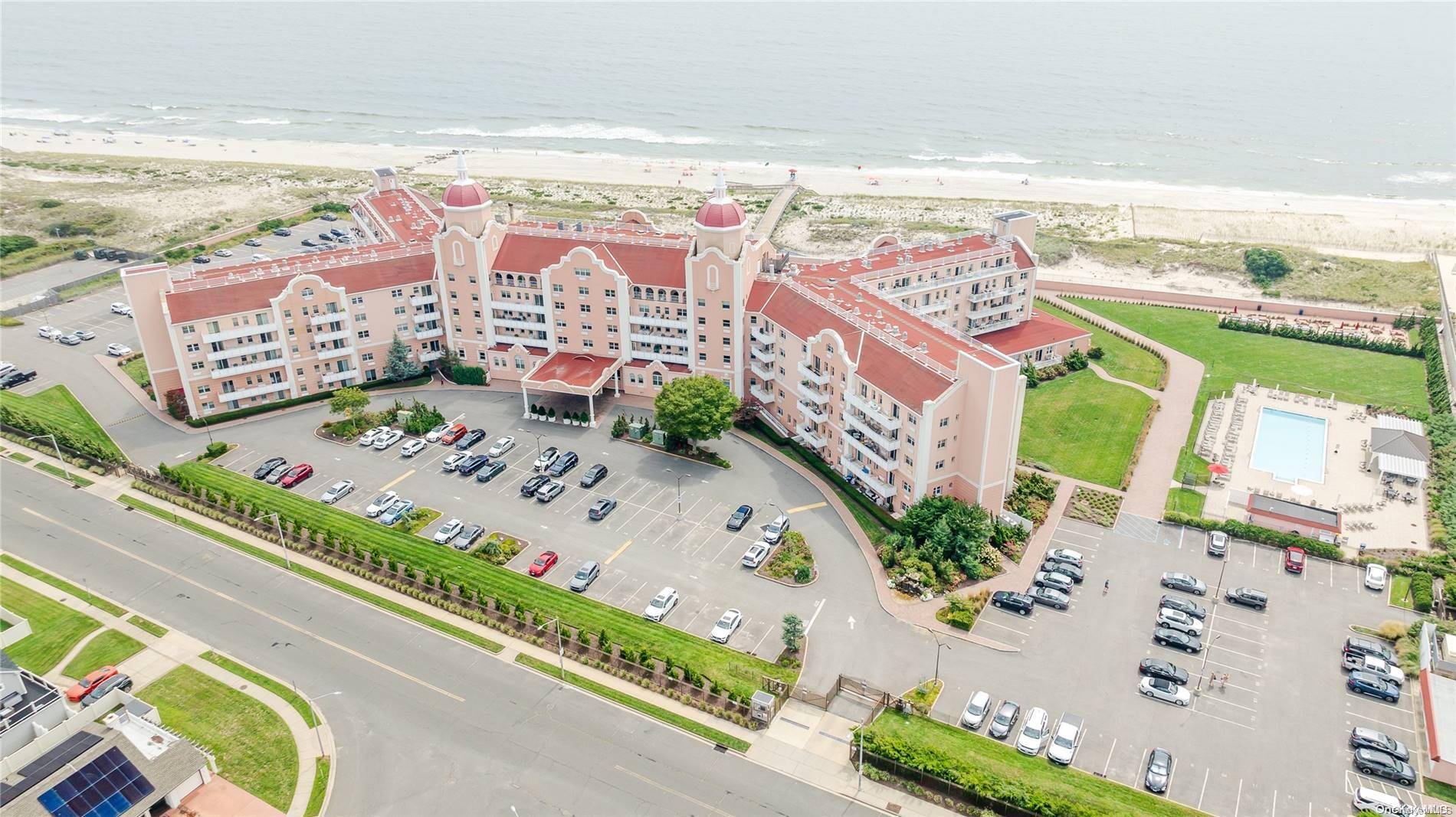 Lido Beach, NY 11561,2 Richmond RD #1N