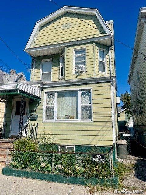 Richmond Hill, NY 11418,102-25 88th AVE