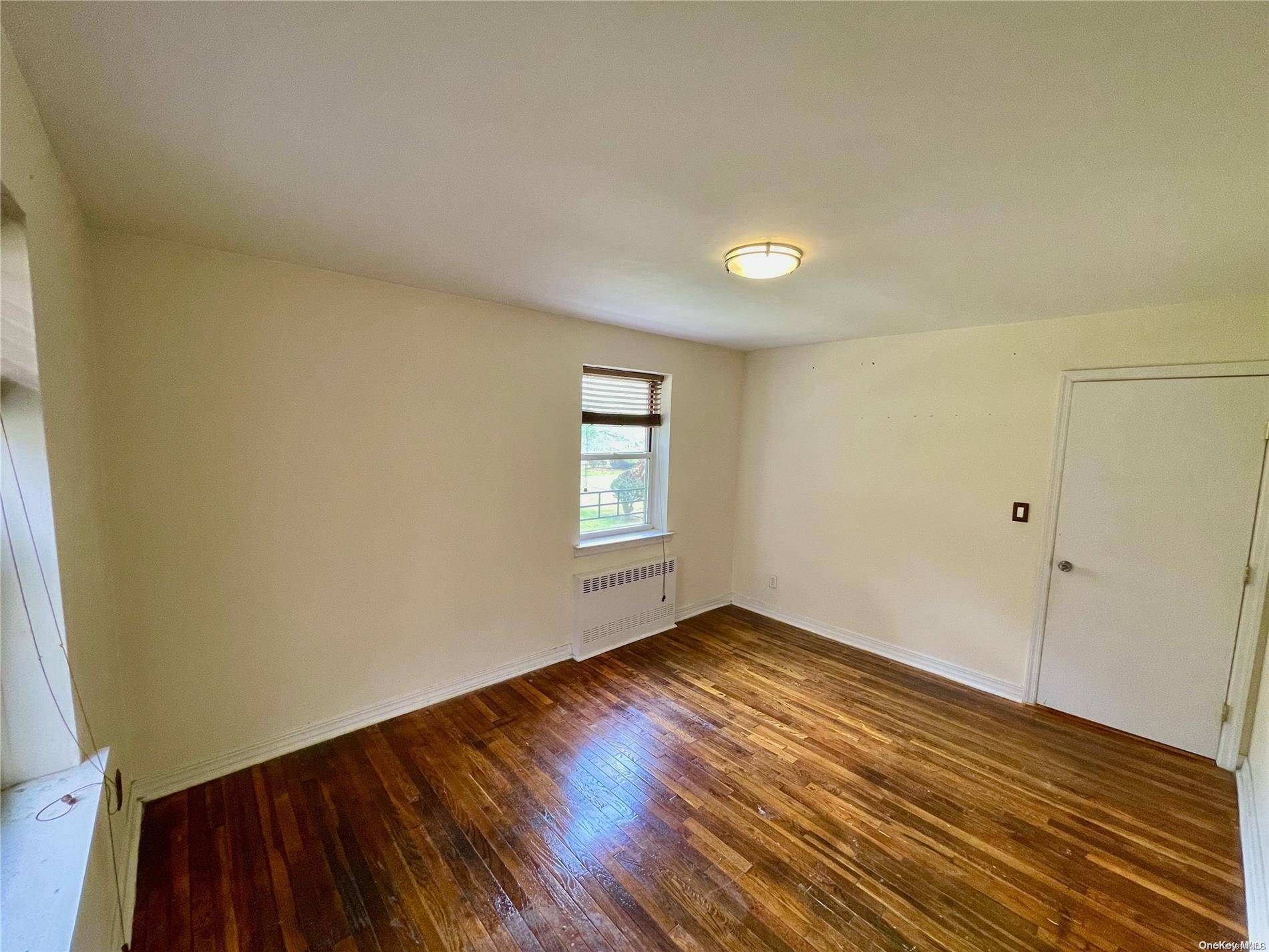 Flushing, NY 11367,138-29 Jewel AVE #1A