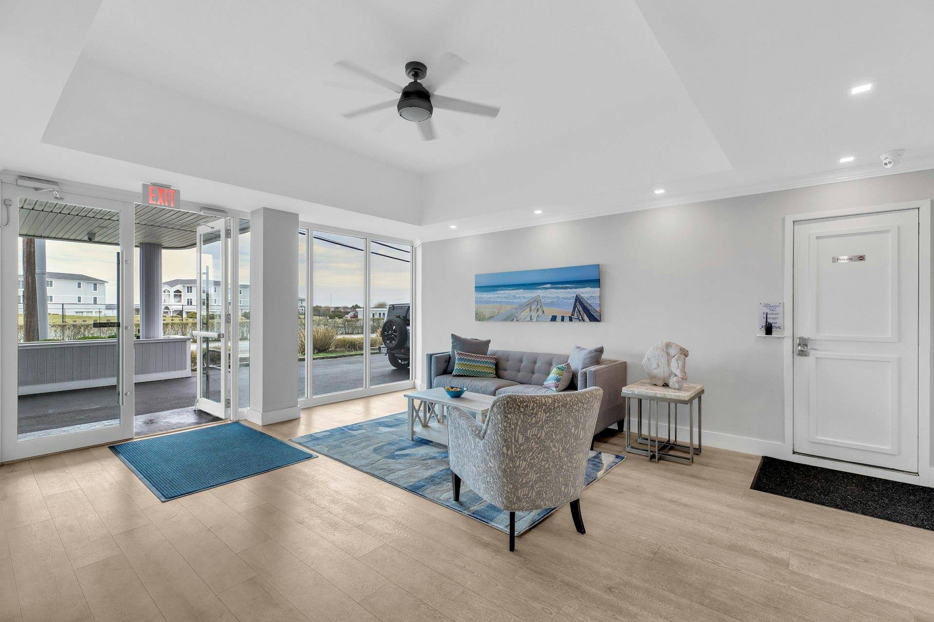 Westhampton, NY 11977,585 Dune RD #L9