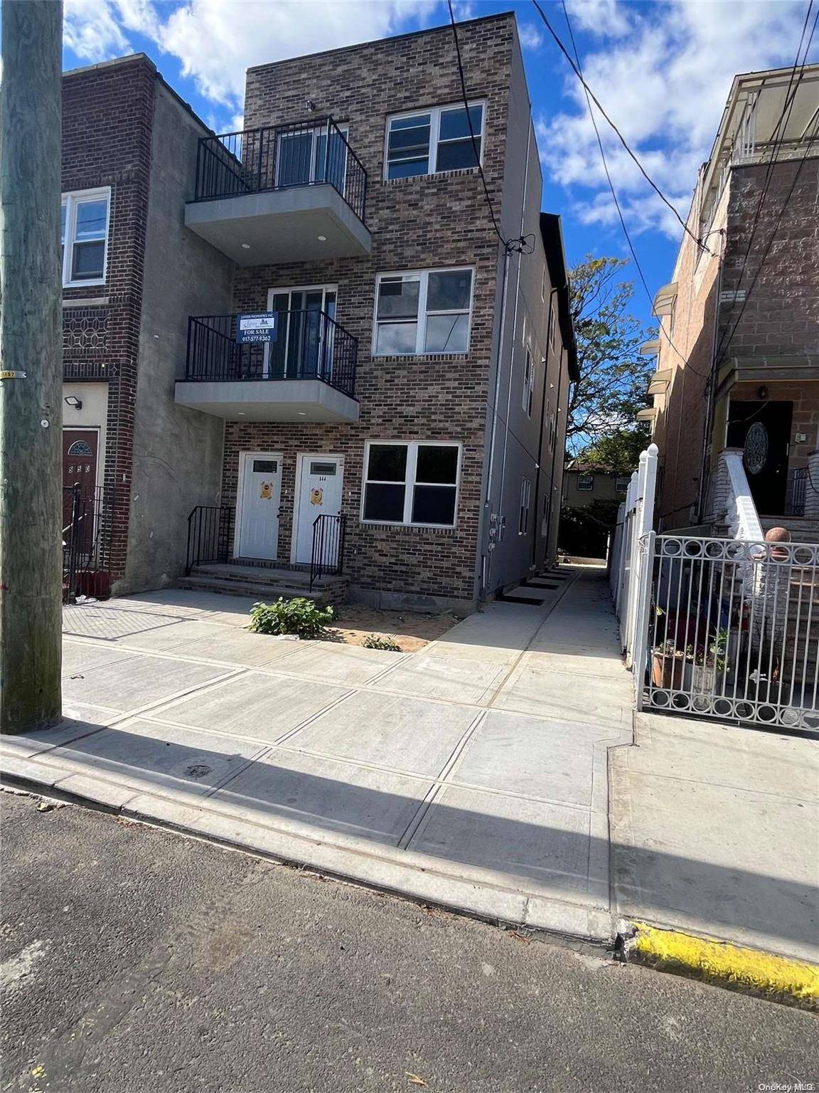 Brooklyn, NY 11207,544 Warwick ST