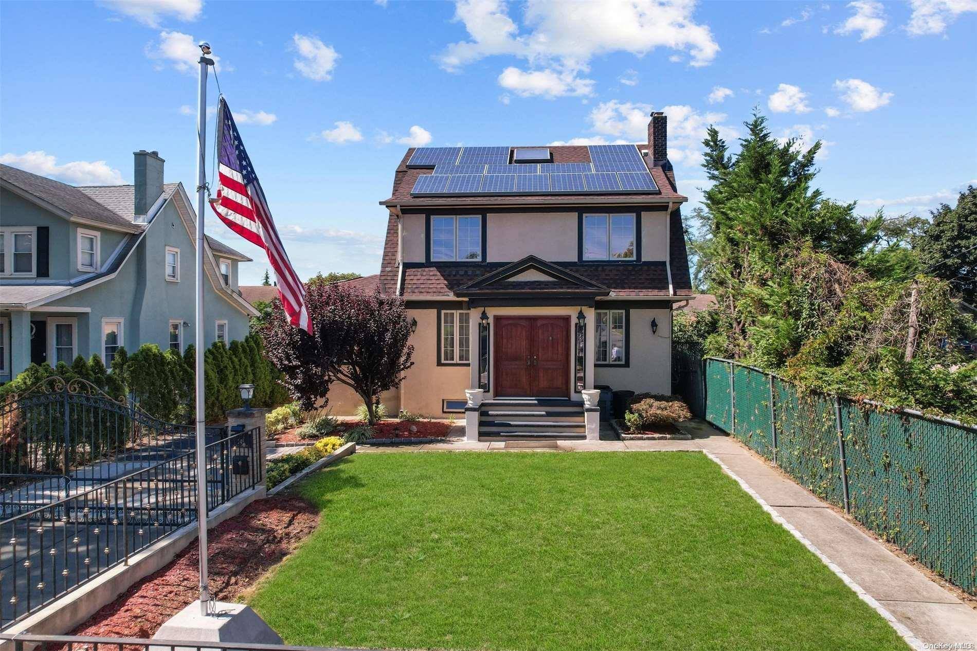 Lawrence, NY 11559,249 Rockaway Tpke