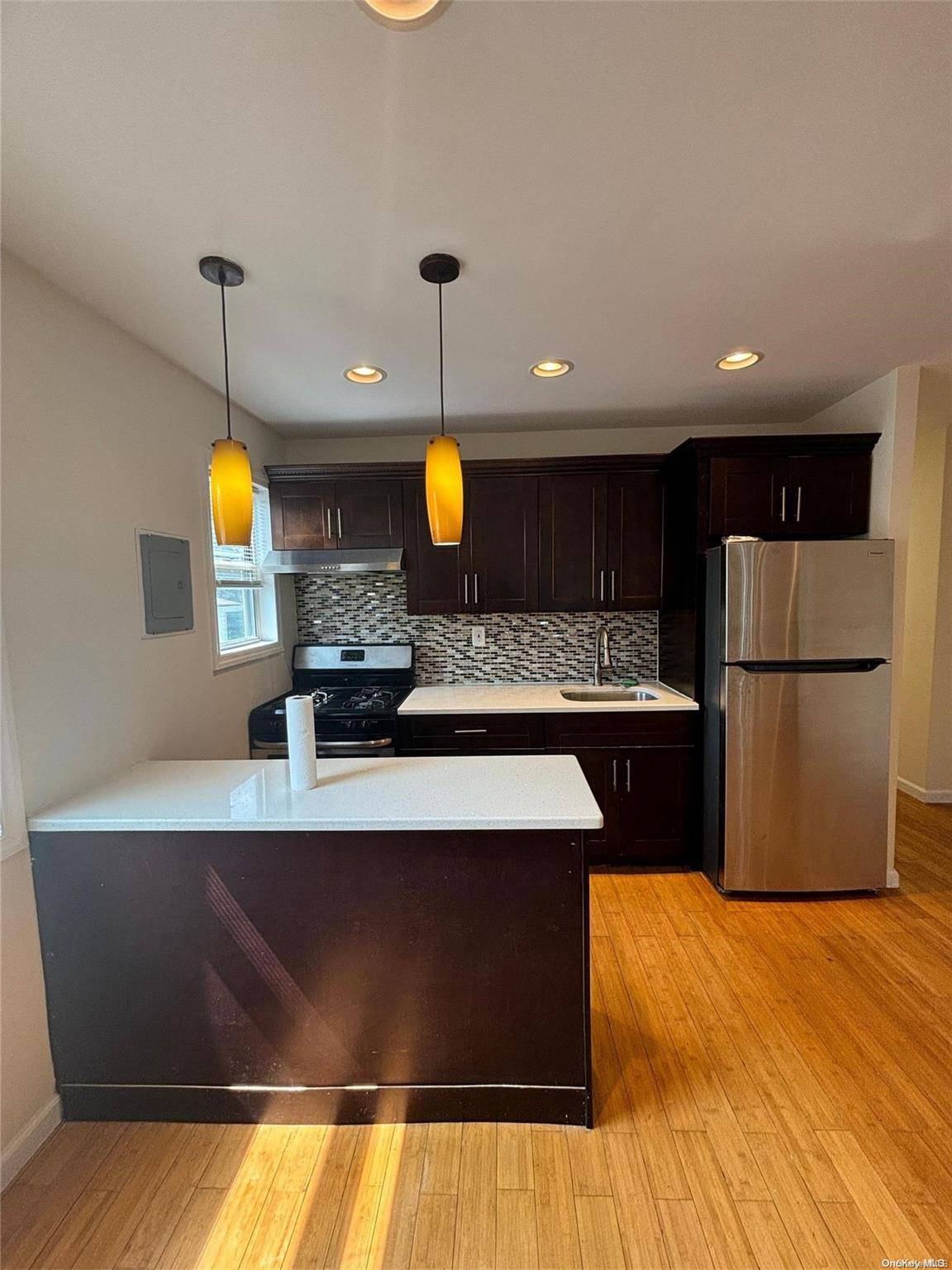 Jamaica, NY 11434,155-37 115th Dr