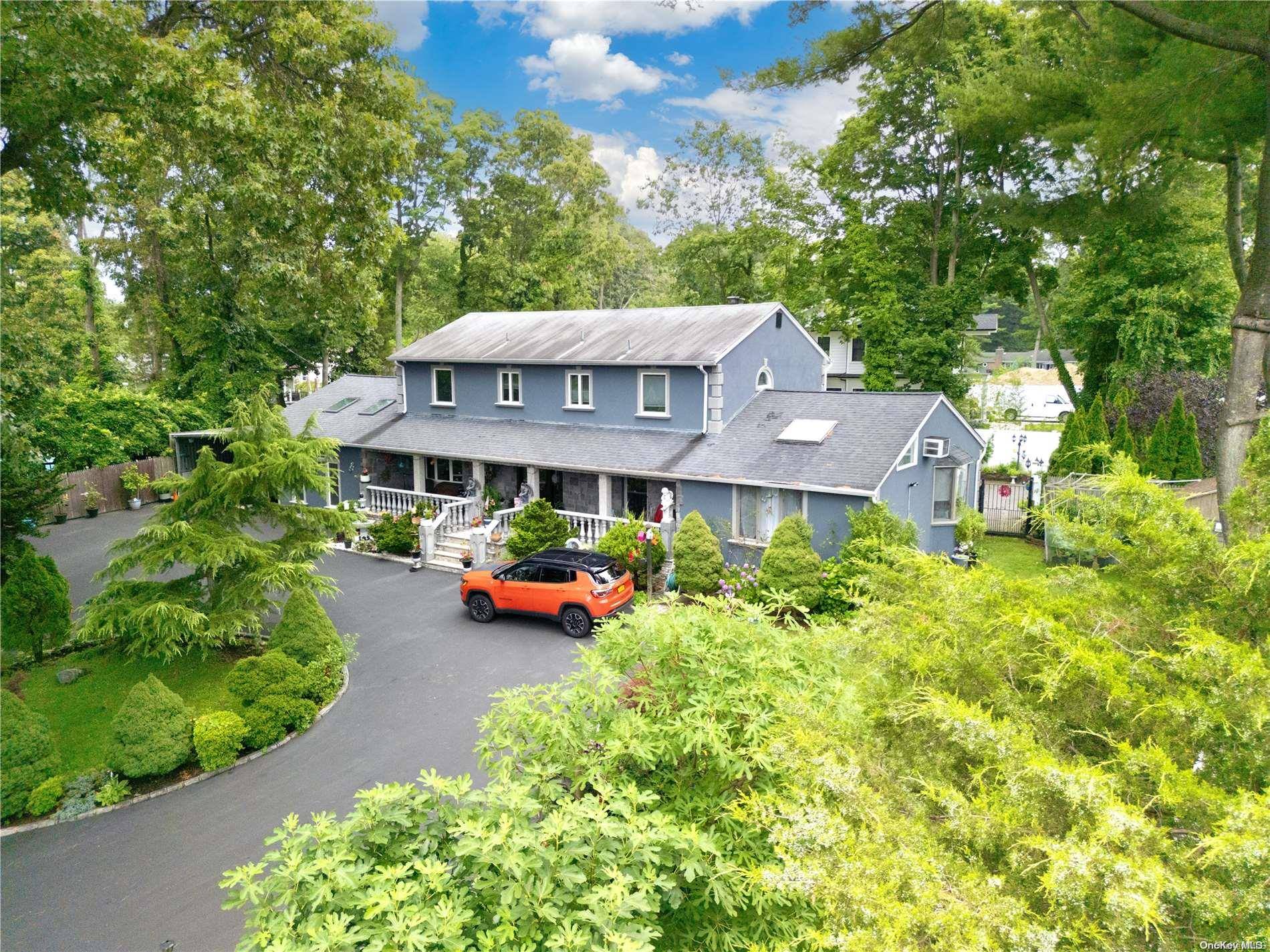 Syosset, NY 11791,338 Cold Spring RD