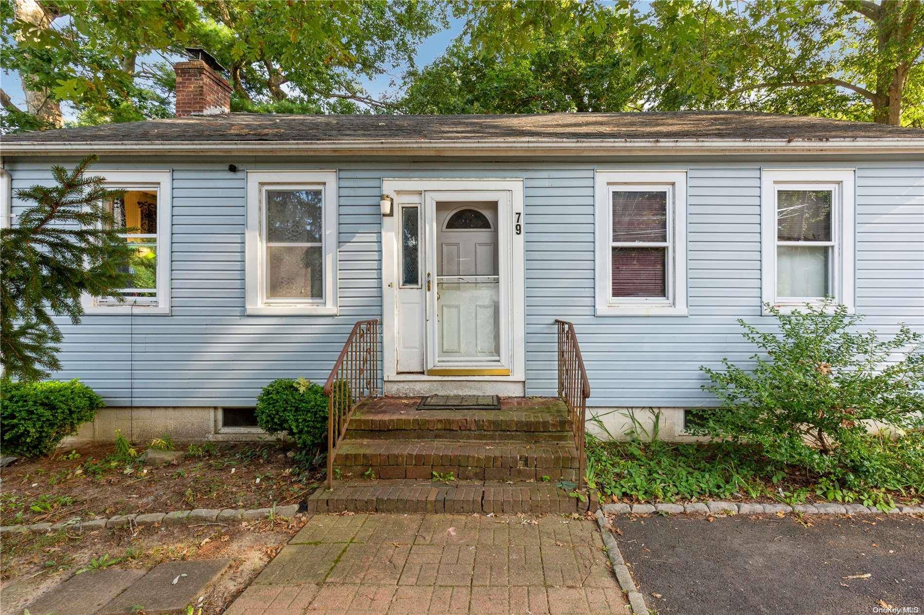 Ronkonkoma, NY 11779,79 Rose DR