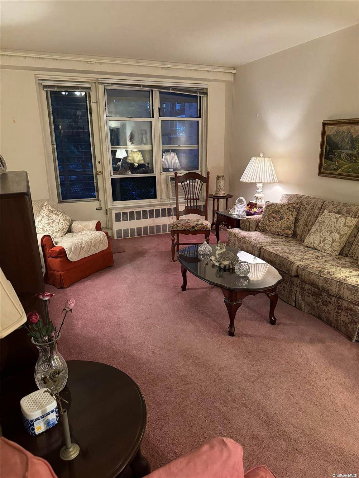 Jackson Heights, NY 11372,35-31 85th ST #2L