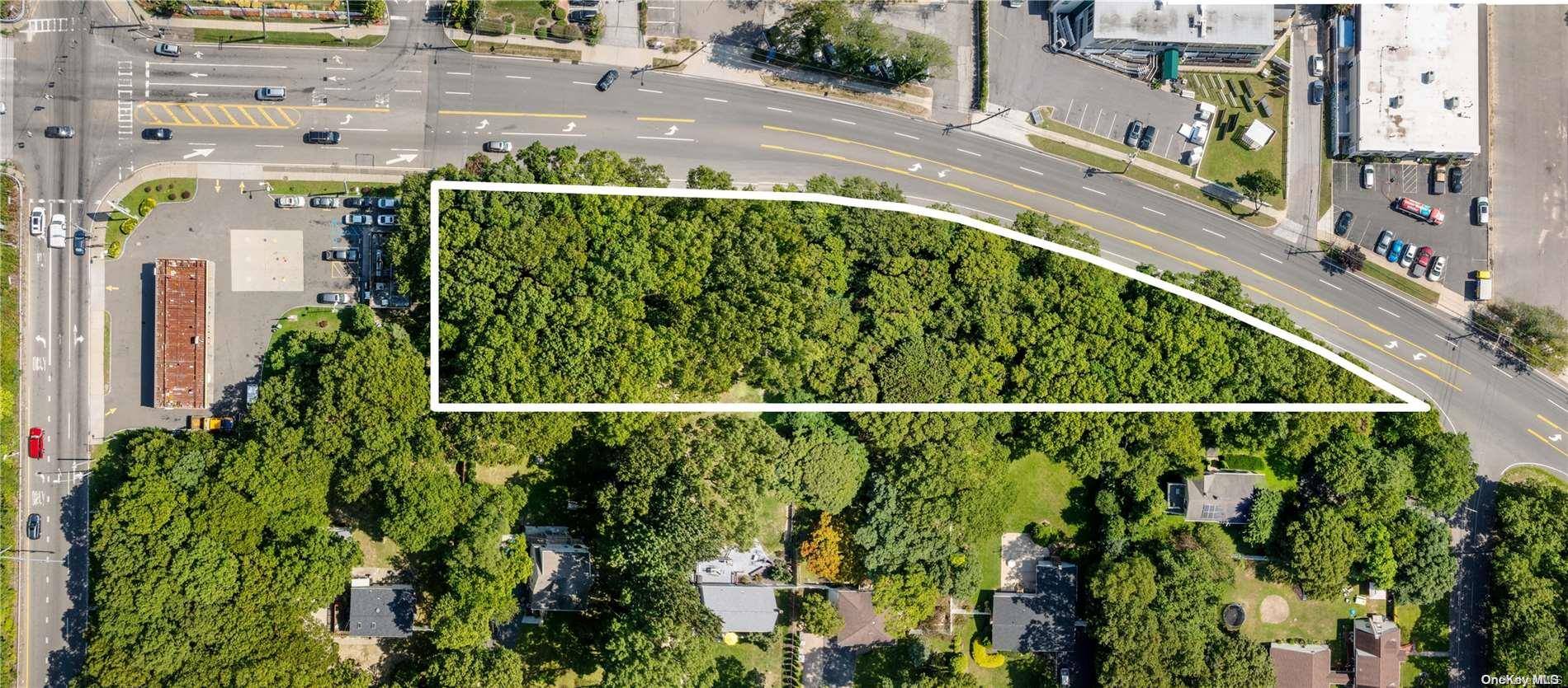 Islandia, NY 11749,000 Long Island Motor Pkwy
