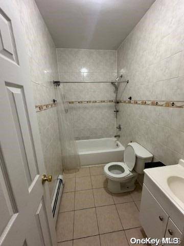 Brooklyn, NY 11207,576 Van Siclen AVE #2