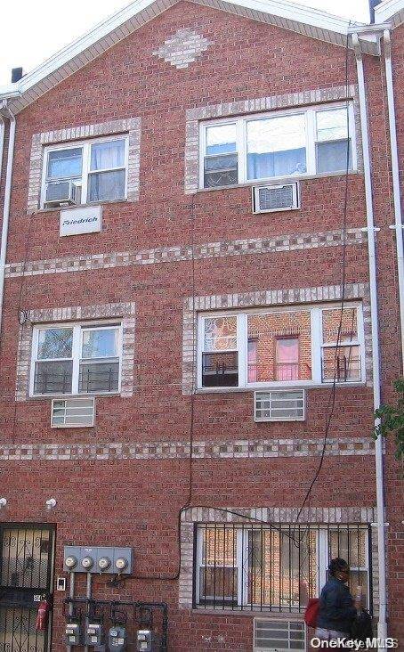 Brooklyn, NY 11207,576 Van Siclen AVE #2