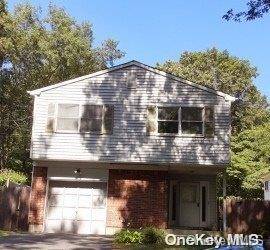 Smithtown, NY 11787,679A Meadow RD