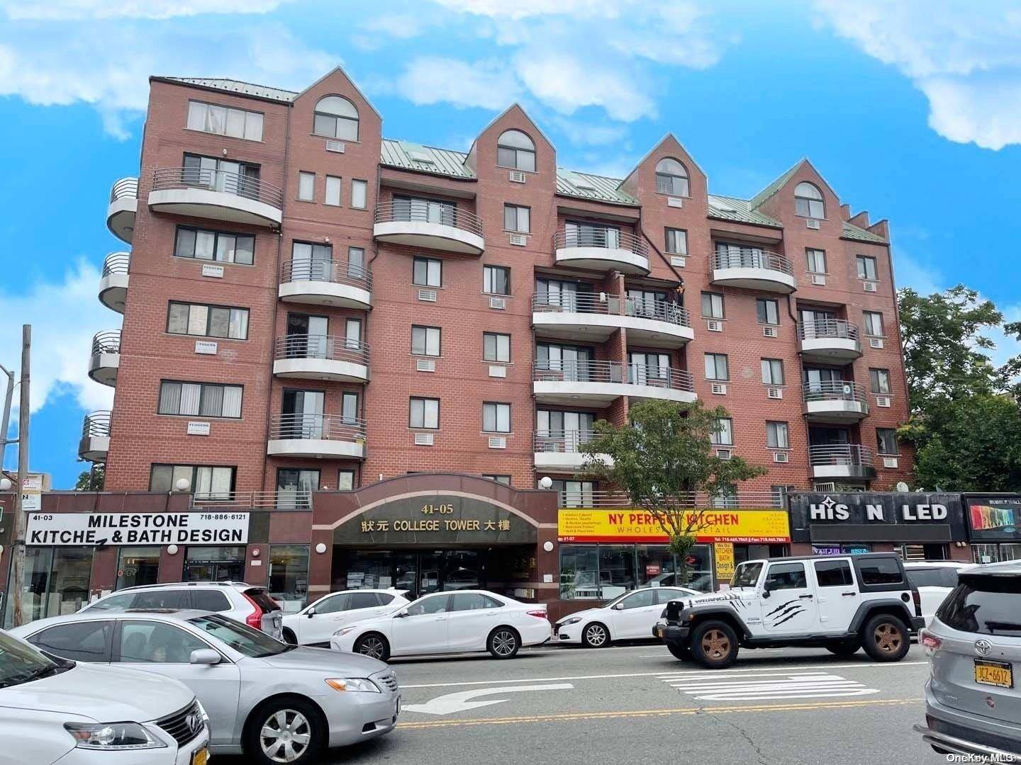 Flushing, NY 11355,41-05 College Point BLVD #3D