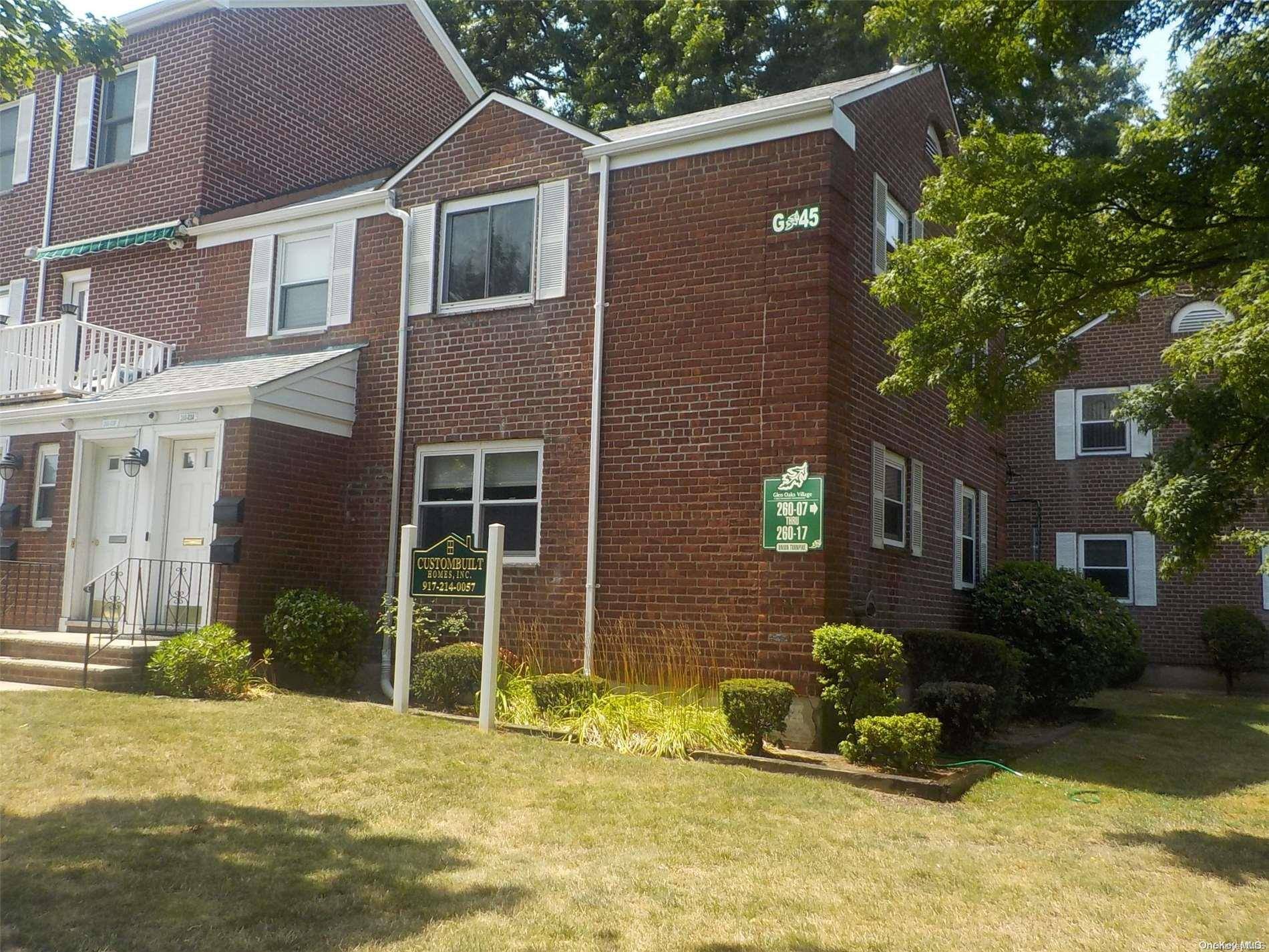 Glen Oaks, NY 11004,260-03 Union TPKE #1st fl