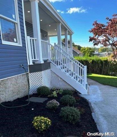 Oyster Bay, NY 11771,58 Summit ST