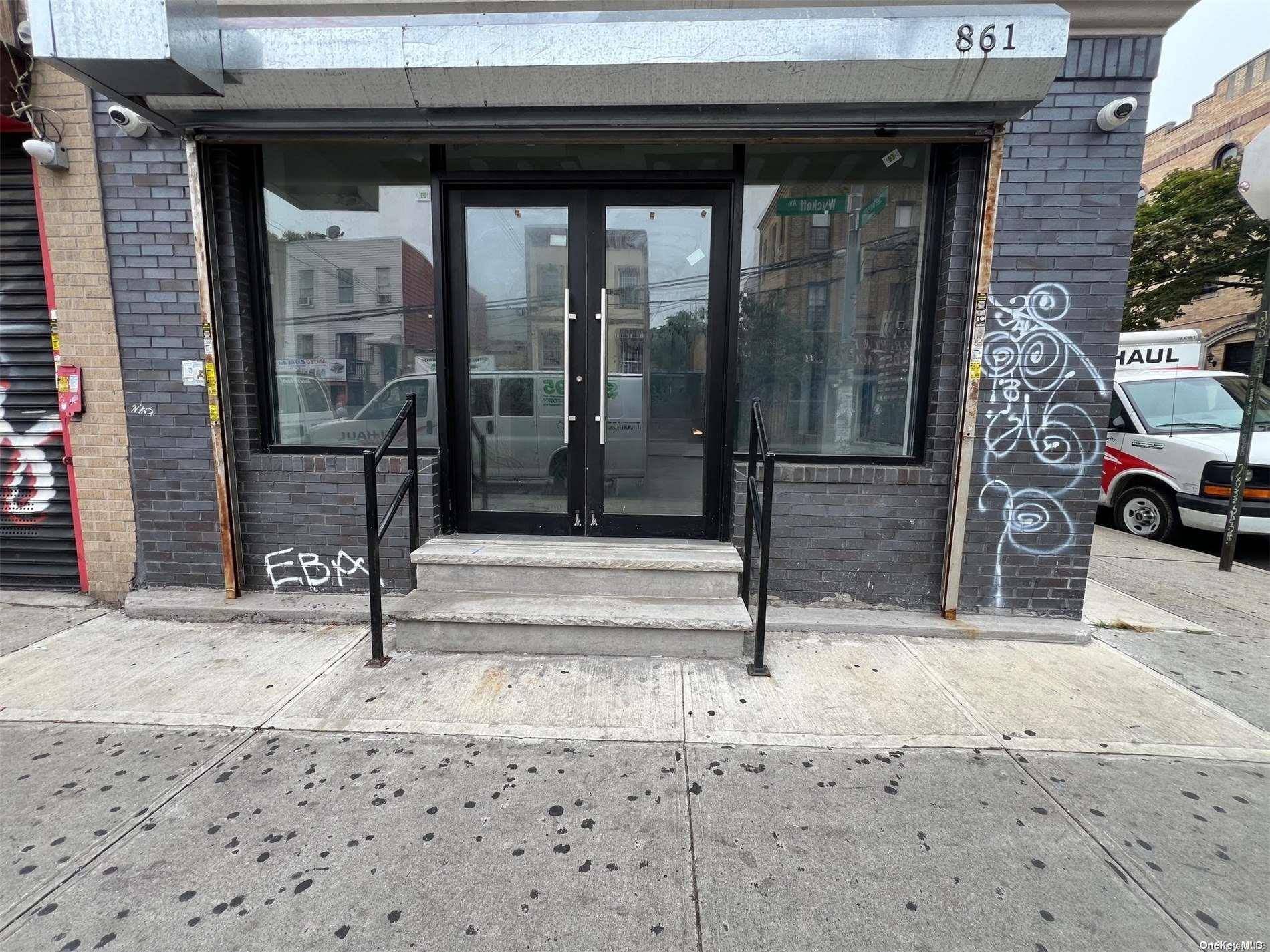 Ridgewood, NY 11385,861 Wyckoff AVE