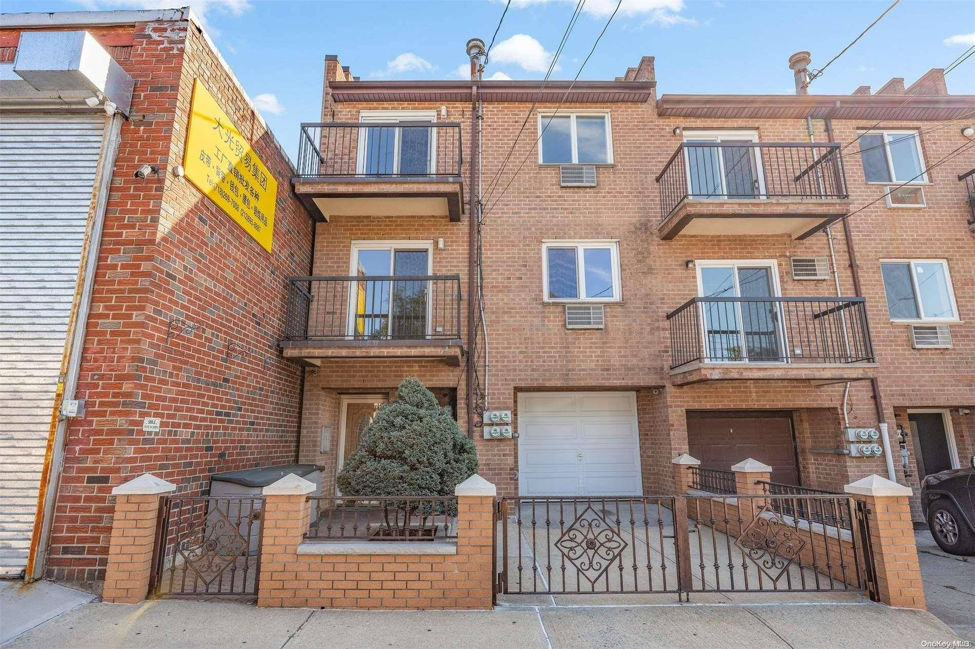 Maspeth, NY 11378,59-92 58th AVE