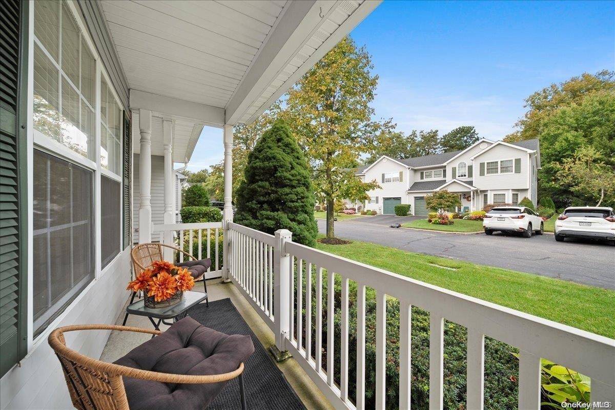 Smithtown, NY 11787,16 Monitor RD #16