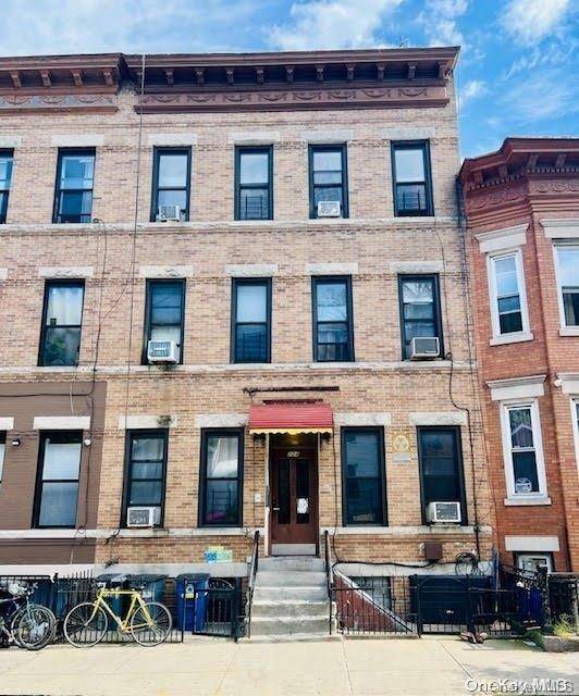 Brooklyn, NY 11207,224 Moffat ST