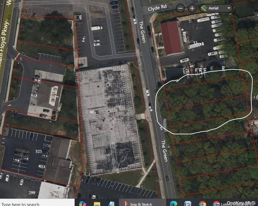 Shirley, NY 11967,Lots The Green